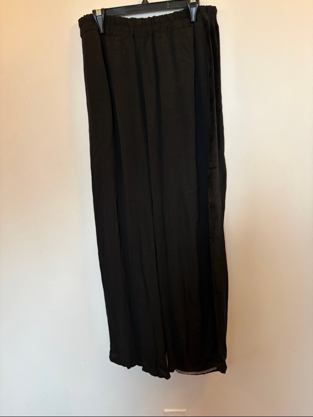 Women’s Black Elastic-Waist Wide-Leg Pants from Italy